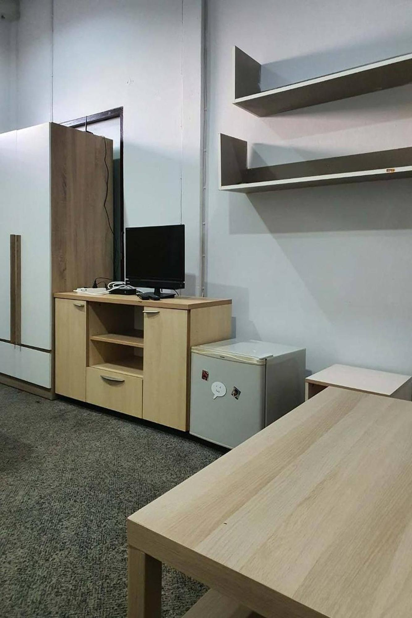 Freesia Saladaeng Silom Apartments กรุงเทพมหานคร ภายนอก รูปภาพ